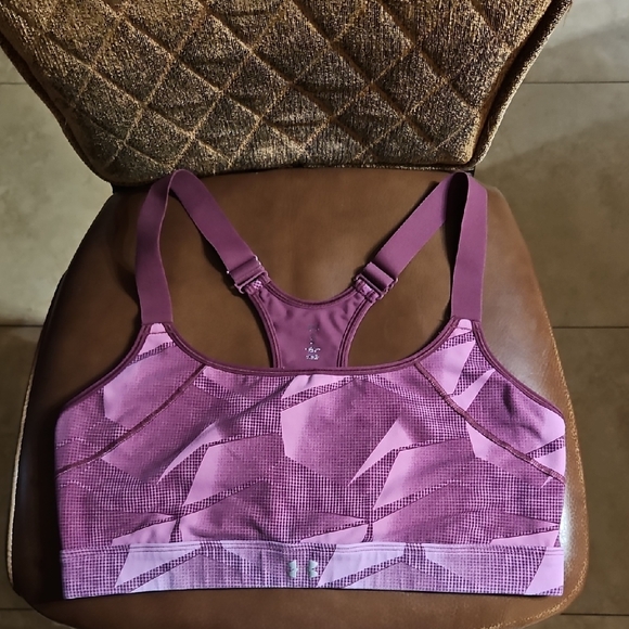 Under Armour UA Reflect Mid Racerback Wirefree Sports Bra Fitted Pink Purple - Picture 1 of 4